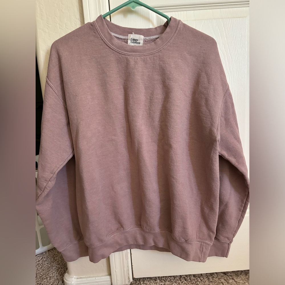 Women’s mauve sweater